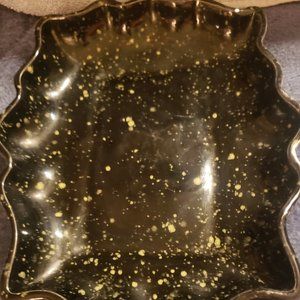VINTAGE BLACK AND YELLOW SPECKLED SERVING DISH/SHALLOW